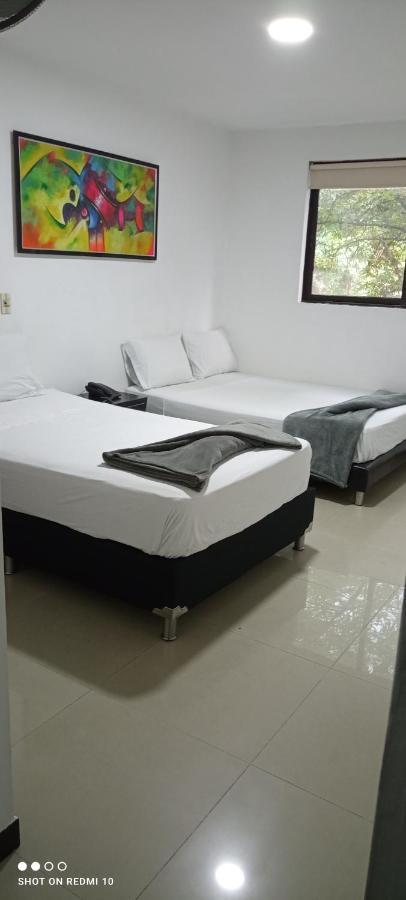 Hotel Girasol 70 Medellin Exterior photo